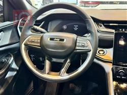 جیپ گراند شیرۆکی